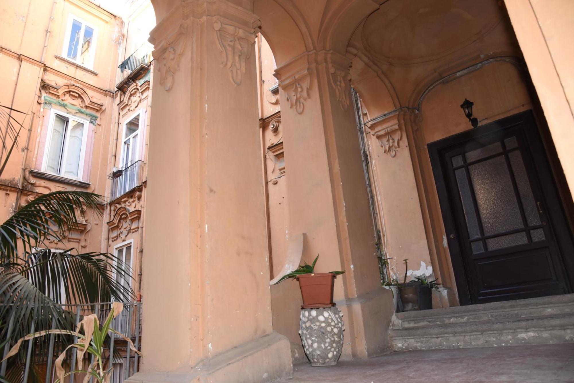 Costigliola Baroque Palace Flat Next Mann Museum Neapel Exterior foto